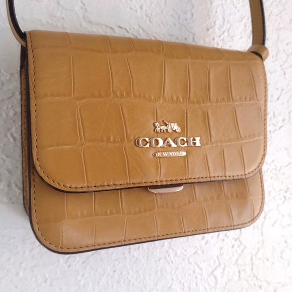 Coach C5627 Croco Embossed Mini Brynn Flax Leather Crossbody Bag - Picture 2 of 12